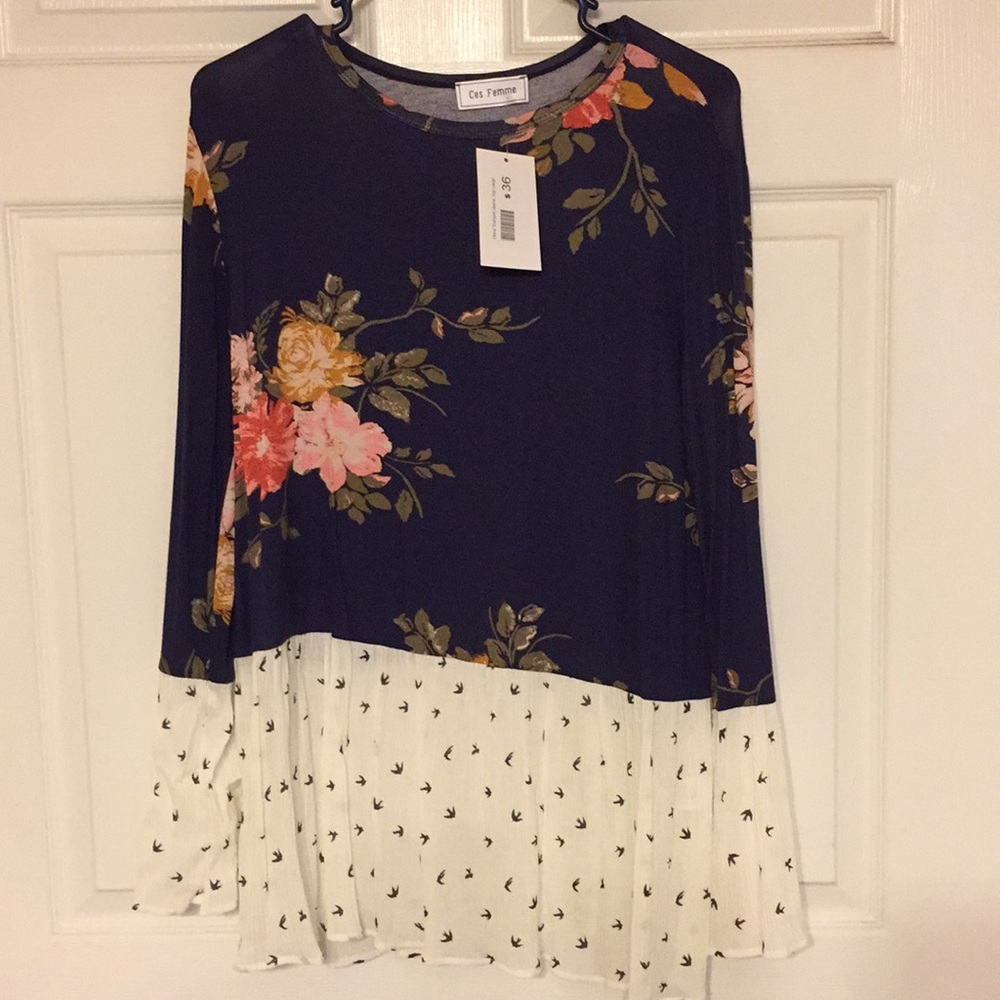 Long sleeve floral top